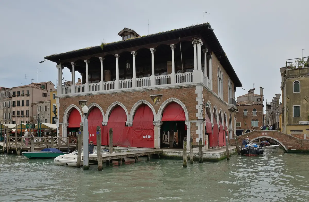 The Pescheria fish market hall at Rialto